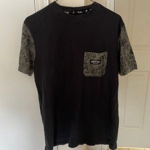 Primitive pocket tee